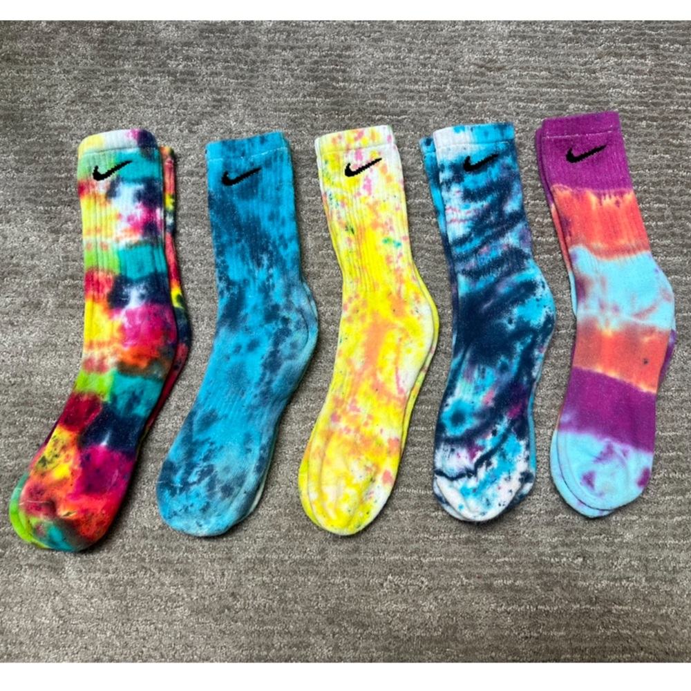 Set of 5 Tie Die Nike Socks